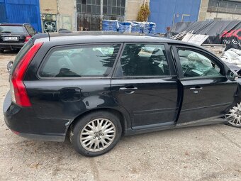 Volvo V50 2010 , 2.0 TDI 100kw - 11