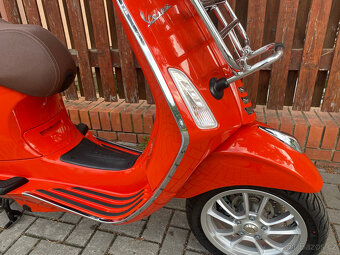 Vespa Primavera 125 3V ABS (2022 orange) - 11