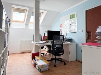 Pronájem bytu 5+kk 190 m² + garáž - 11