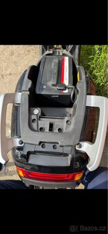 Pronájem elektroskútru - NIU - 600 Kč/den, 1500 Kč/vík - 11