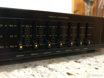 Pioneer GR-333 - 11