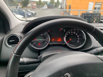 Peugeot 308 - 11