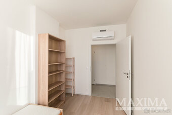 Byt 3+kk o ploše 62 m2 - Praha, Hloubětín - 11