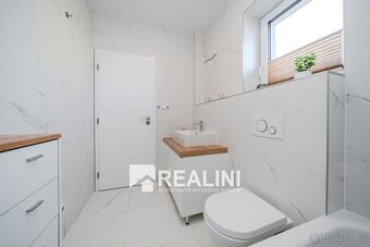 Prodej novostavby útulného rodinného domu o velikosti 4+KK i - 11