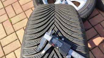 Zimní sada BMW 5x112 R17 pneu 225/55/17 8mm DOT 21 - 11