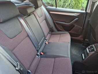 Škoda Octavia 2.0 TDI ELEGANCE 2015 CZ 1. majitel - 11