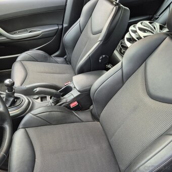 Peugeot 308 - 11