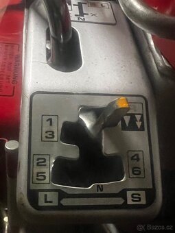 Honda víceúčelový malotraktor s lištovou sekačkou -zánovní - 11