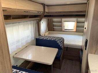 Prodam kavan Hobby 490 KMF De Luxe - 11