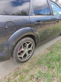 Ford Focus 2.0 TDCi - 11