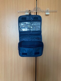 Lehoučká promyšlená kabelka taška crossbody ledvinka Ododos - 11