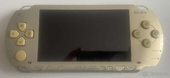 PSP 1000 Gold + 64gb - 11