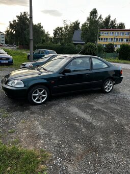 Honda civic 6g coupe - 11