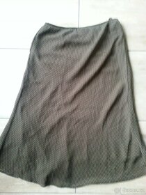 Trička, kalhoty, sukně, šaty, halenky, kraťase, pyžamo, ... - 11