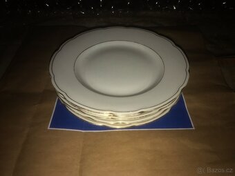 starý porcelán /servisy talíře a další - 11