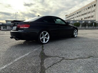 BMW e92 335i - 11