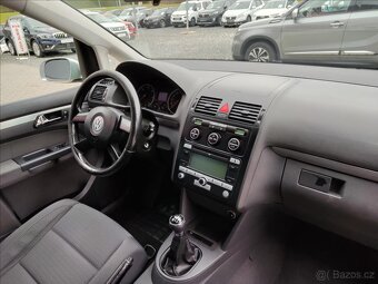 Volkswagen Touran 1,9 TDI  Trendline (2005) - 11