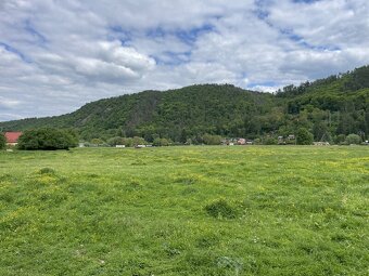 Prodej stavebního pozemeku o výměře 883 m2 ve Všenorech - 11