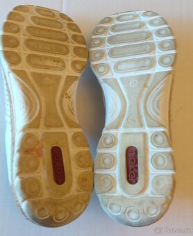 Dámské polobotky slip on Rieker 41 světlé - 11