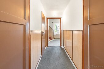 Rodinný dům s udržovanou zahradou v obci Vojkovice – ihned k - 11