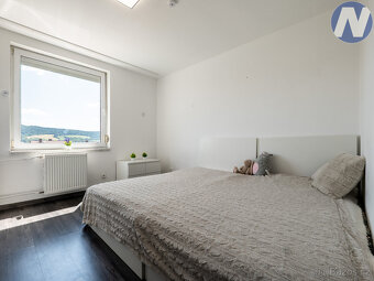 Prachatice, prodej bytu 3+1 s lodžií a garáží - 11