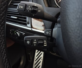 BMW X5 4.0d 225KW BI XENON x DRIVE ALU 20 PRAV SERVIS - 11