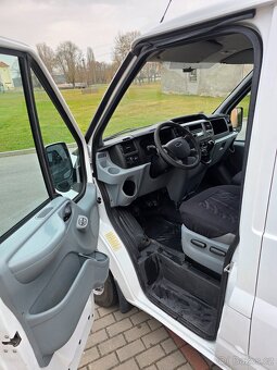 Ford transit 2.2 Tdci 63kw - 11