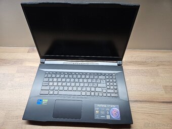 17,3"_MSI KATANA 17 B13V_i7-13620H_16GB_RTX 4070 8GB - 11