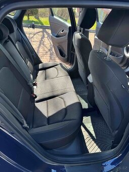 Hyundai i30 Fastback 1,4 T-GDI - 11