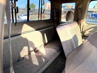 1992 Ford F-250 XLT | 4x4 | MANUÁL | 5.8 V8 | DPH - 11