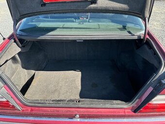 Mercedes-Benz 124 E220 kupé w124 - 11