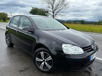Volkswagen Golf V 1.4i - 11