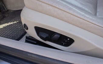 BMW 330D E93 2007 - 11