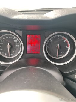 Alfa Romeo 159 JTD - 11