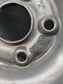 Plechové disky s pneu R16 5x112 205/55 - 11