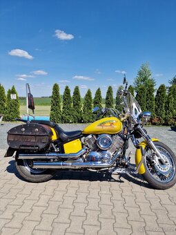 Yamaha XVS 1100 DragStar/V-Star stylový cruiser - 11