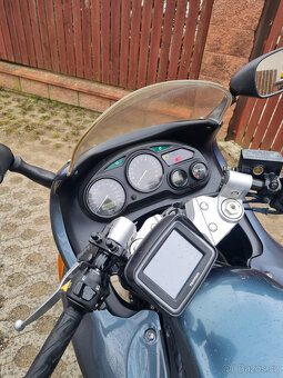Suzuki GSX 750 F - 11