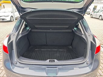 Mégane LIMTED 1,.6 16V 81kW - 11