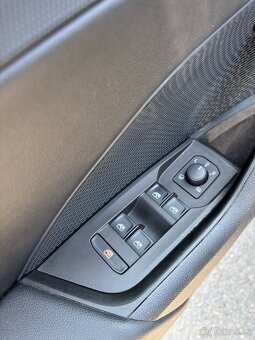 ŠKODA OCTAVIA IV 2.0 TDI 110kw automat DSG 1. majitel - 11