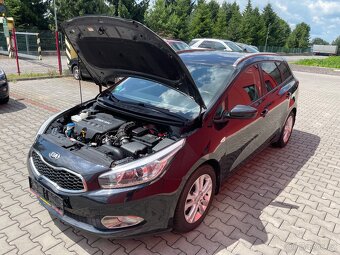 Kia Ceed 1.4 CRDi kombi - 11