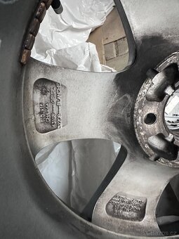 Alu na Renault Clio + stará zimní pneu 195/55 r16. - 11