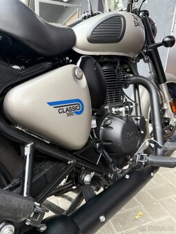 Royal Enfield Classic 350 Dark Gunmetal Grey - 11