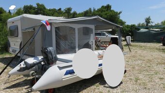 Obytný přívěs Knaus Südwind 500 FU, nově koupený v r. 2009 - 11