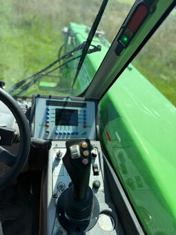 Otočný teleskopický manipulátor MERLO ROTO 40.25 MCSS - 11