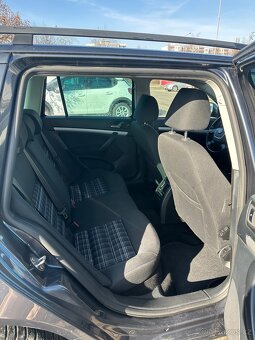 ŠKODA Octavia II Combi Facelift Motor 1.6 TDi. Rok 2012 - 11