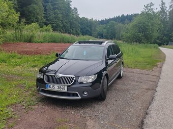 Škoda Superb 2.0 tdi - 11