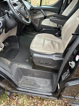 Ford Tourneo Custom Titanium - 11