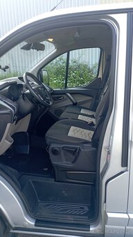 Ford Tourneo Custom 2.2 tdci - 11