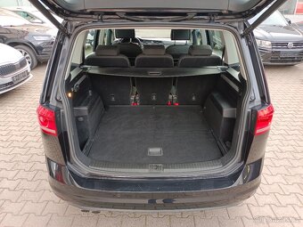VW Touran Comfortline 2.0TDI 110kW DSG Virtual Tažné ACC - 11