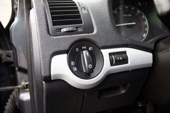 Škoda Octavia 2 z roku 2007 - 11